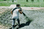 Spraying concrete on the skatepark